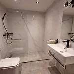 شقة Sea View Penthouse 10 Min Walking Old Town And Pescadores البوفيرا