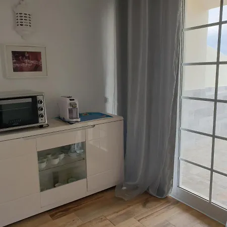 Апартаменты Sea View Penthouse 10 Min Walking Old Town And Pescadores