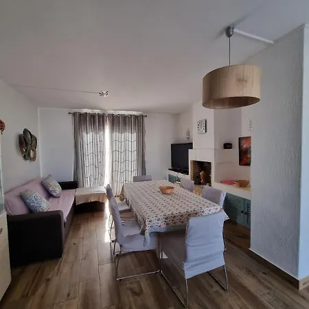 Sea View Penthouse 10 Min Walking Old Town And Pescadores Апартаменты *