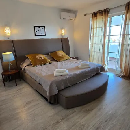 شقة Sea View Penthouse 10 Min Walking Old Town And Pescadores البوفيرا